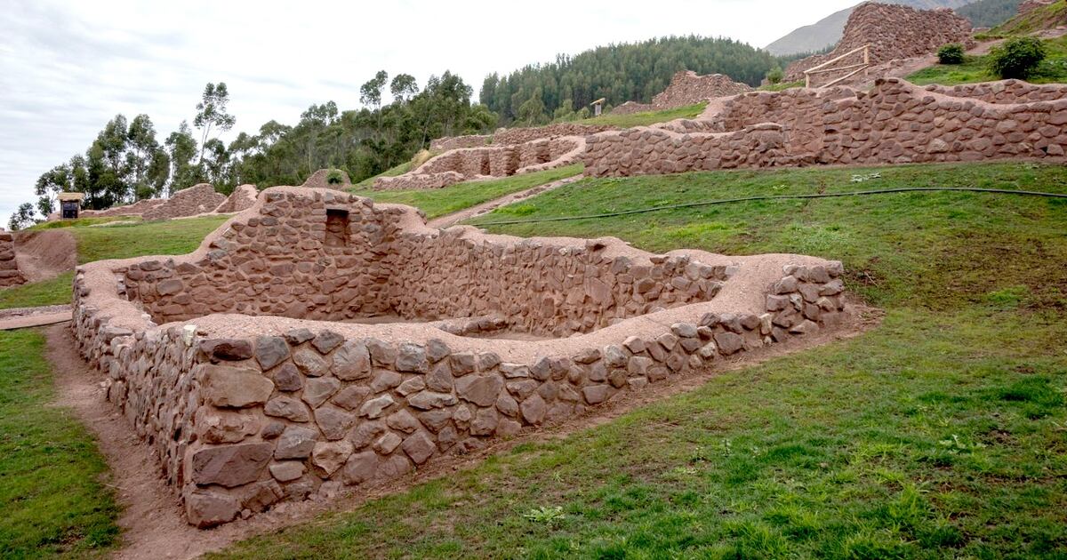 Raqayraqayniyuq archaeological site in Cusco