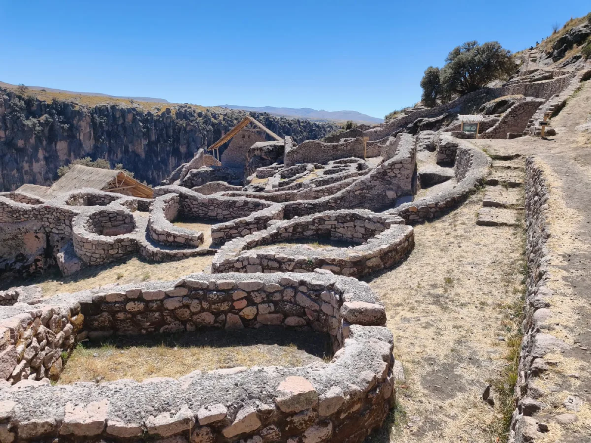 Taqrachullo & Three Canyons Adventure 2 Days | Camping in Cusco